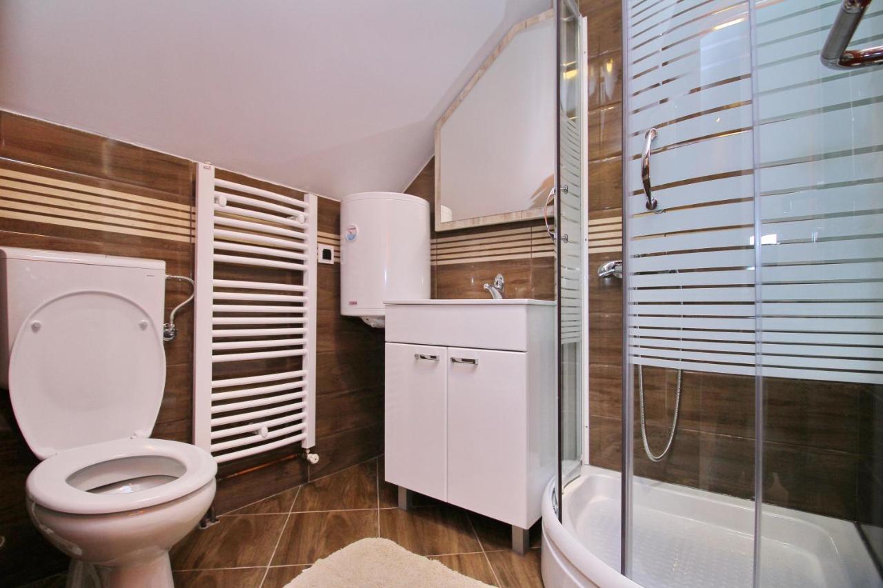 Apartments Stojic ซลาตีบอร์ ภายนอก รูปภาพ
